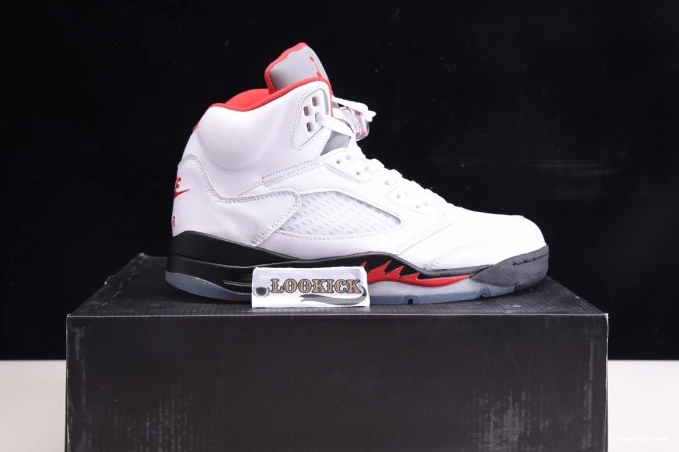 HYPE Jordan Fire Red (2020) Retro Tongue Air 5 Silver DA1911-102 0713